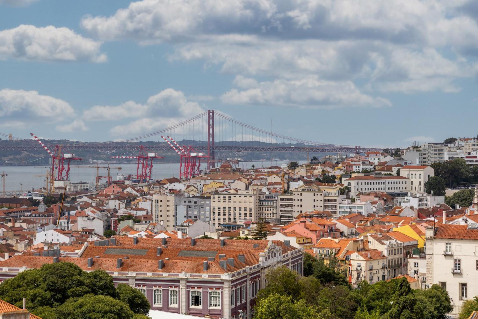 Beguest Bairro Alto City View Apartment Lisbon Exterior photo